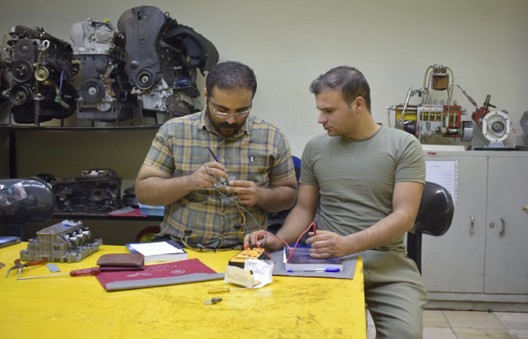 دوره برق خودرو های داخلی دانشگاه صنعتی شریف